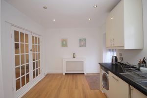 Photo 11- click for photo gallery